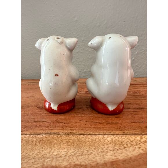 Vintage Pigs Playing Flutes Salt and Pepper Shakers Japan - Picture 2 of 4